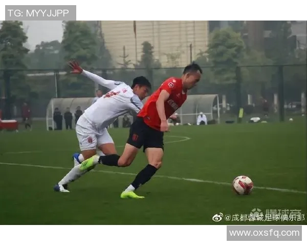 冯卓毅精彩表现助力成都蓉城赢得比赛荣耀展现球队实力