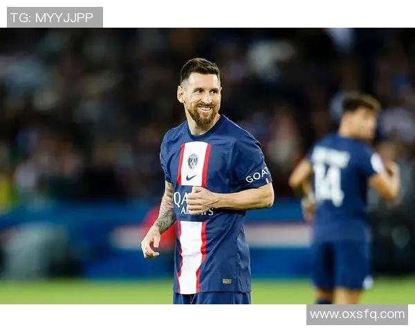 巴黎圣日耳曼主场大胜尼斯,梅西破门助球队夺得法甲领先地位 巴黎圣日耳曼主场大胜尼斯,梅西破门助球队夺得法甲领先地位