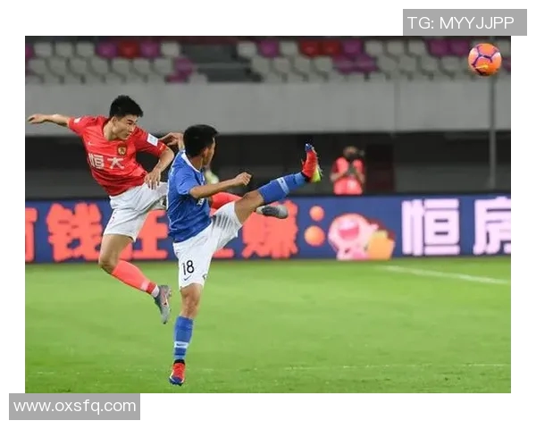 恒大主场战平建业保持不败纪录延续,背靠背先后主场战平深圳和河南建业 恒大主场战平建业保持不败纪录延续,背靠背先后主场战平深圳和河南建业