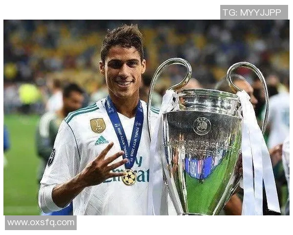 瓦拉内:皇马需要团结一致,为了欧冠夺冠而战! 瓦拉内:皇马需要团结一致,为了欧冠夺冠而战!